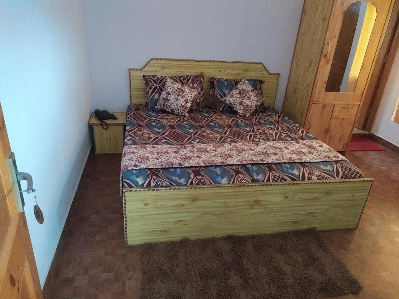Hotel Alpine View Sarāhan Екстериор снимка